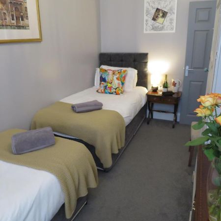 Parkside Apartments นิวคาสเซิล อะพอน ไทน์ ภายนอก รูปภาพ