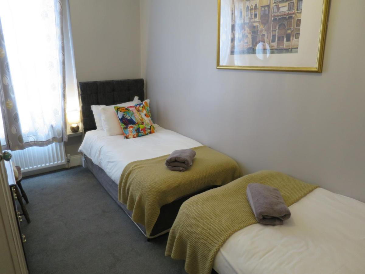 Parkside Apartments นิวคาสเซิล อะพอน ไทน์ ภายนอก รูปภาพ