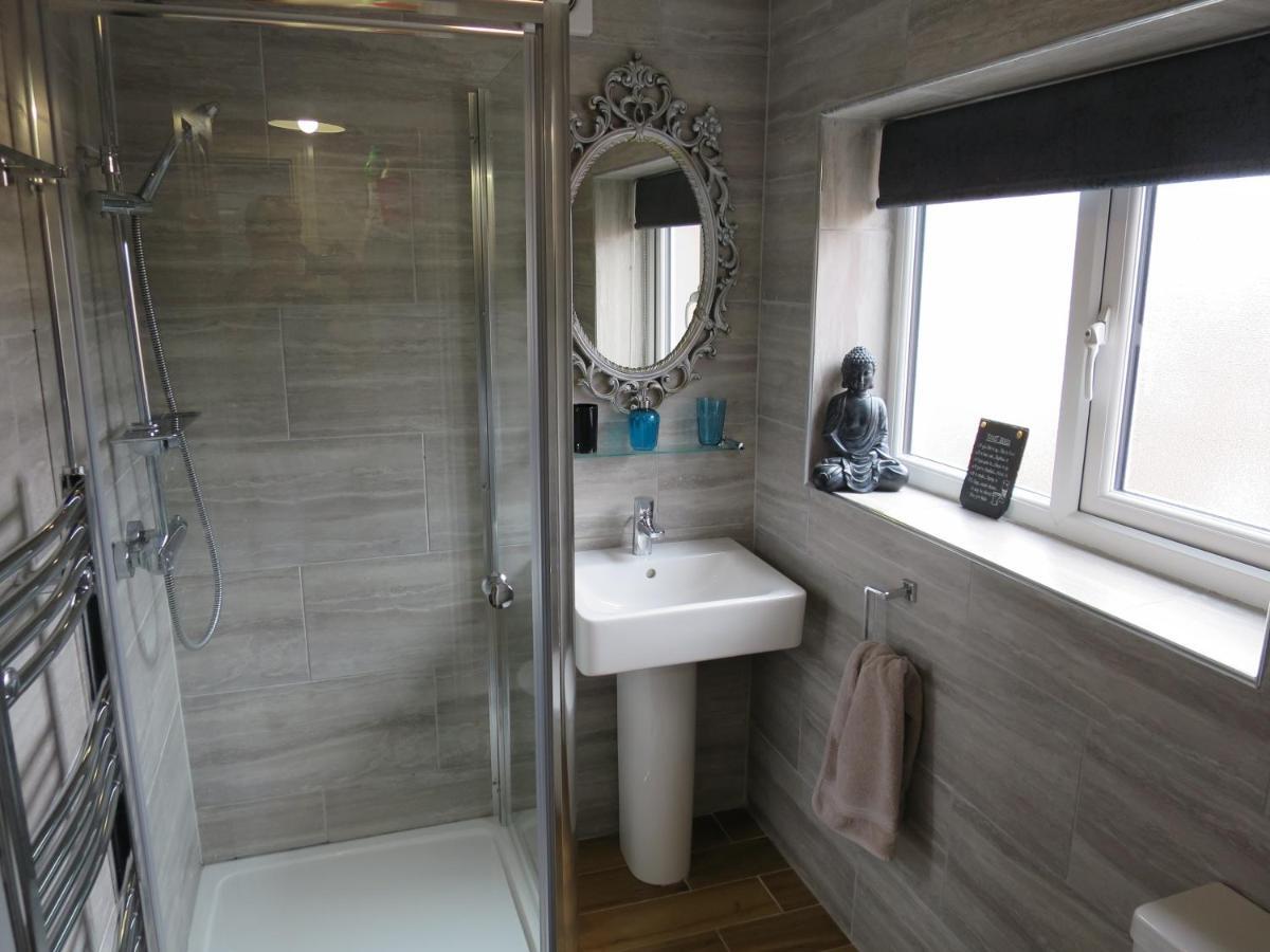 Parkside Apartments นิวคาสเซิล อะพอน ไทน์ ภายนอก รูปภาพ
